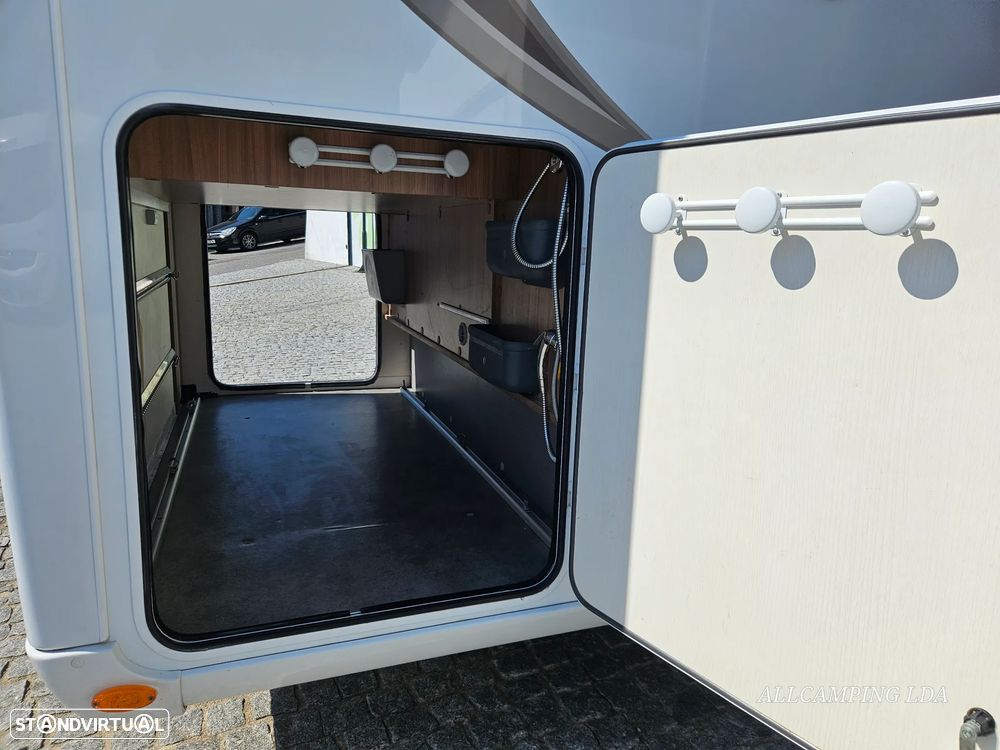 Pilote Sensation P746 CAIXA AUTOMÁTICA CAMA CENTRAL/ BASCULANTE - 58