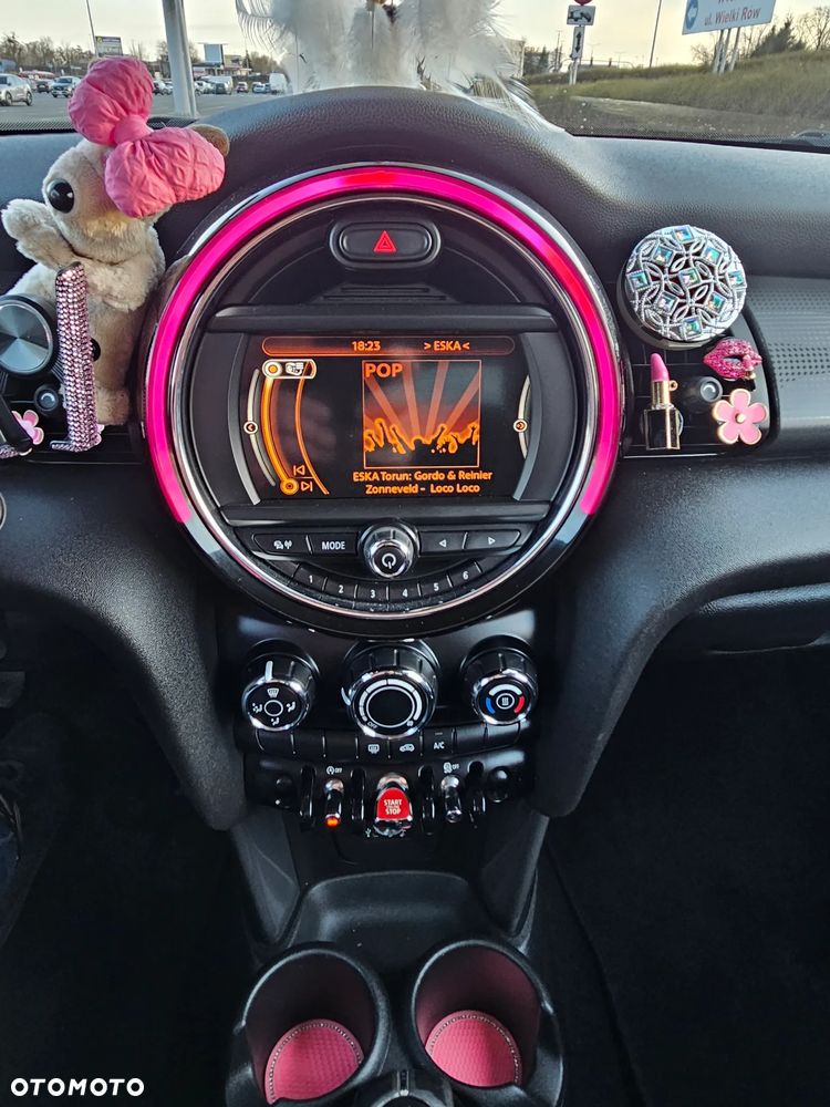 MINI Cooper D Seven - 19