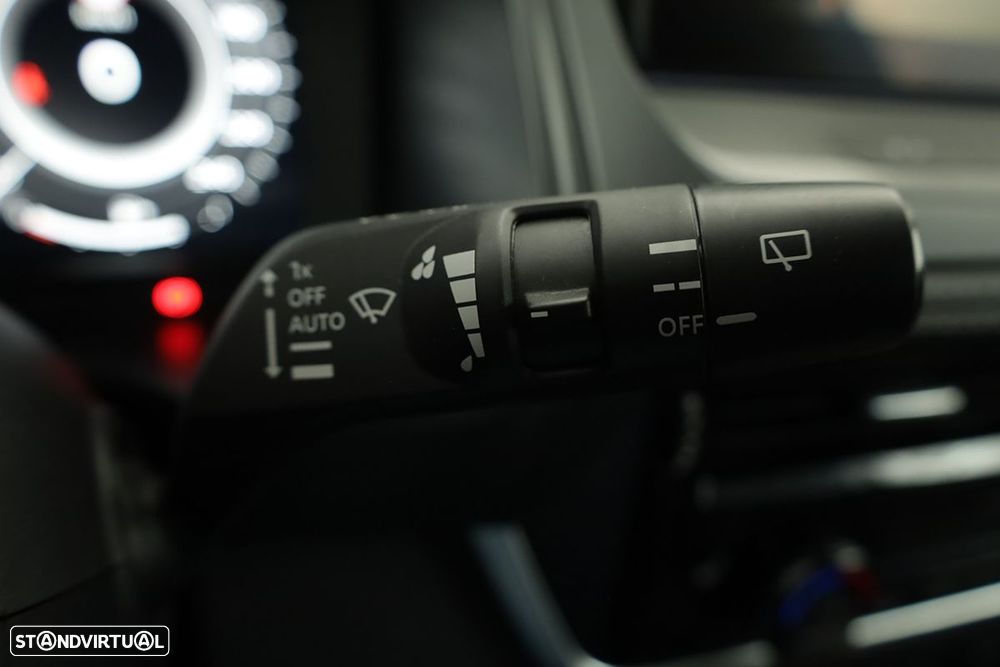 Nissan Qashqai 1.3 DIG-T N-Connecta LED Xtronic - 17