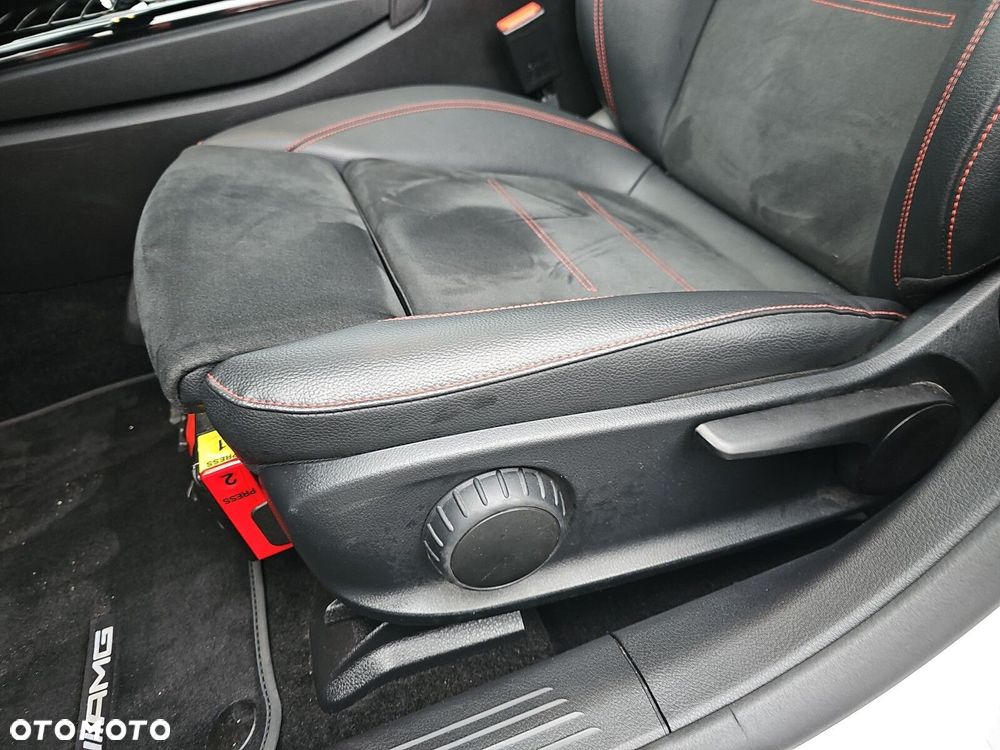 Mercedes-Benz CLA - 14