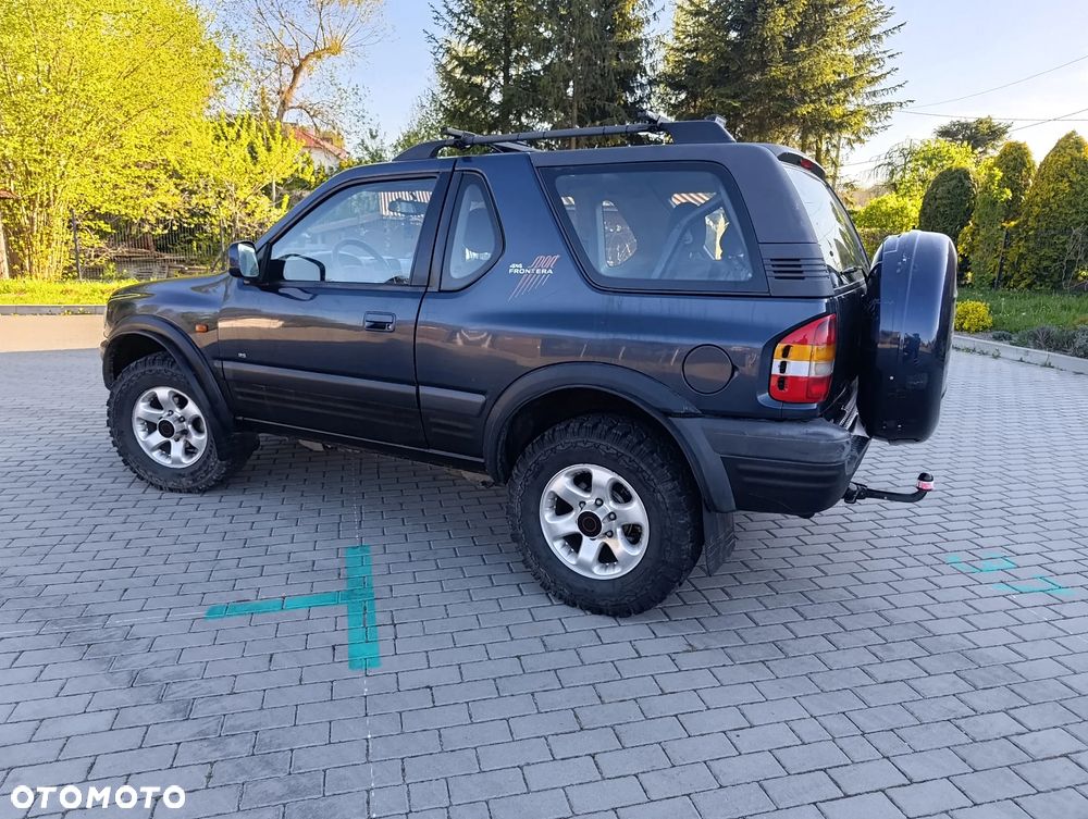 Opel Frontera - 11