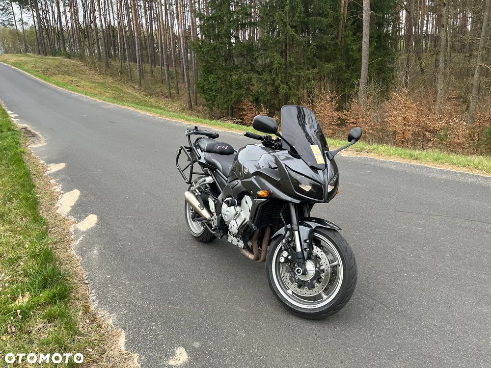 Yamaha FZ - 1