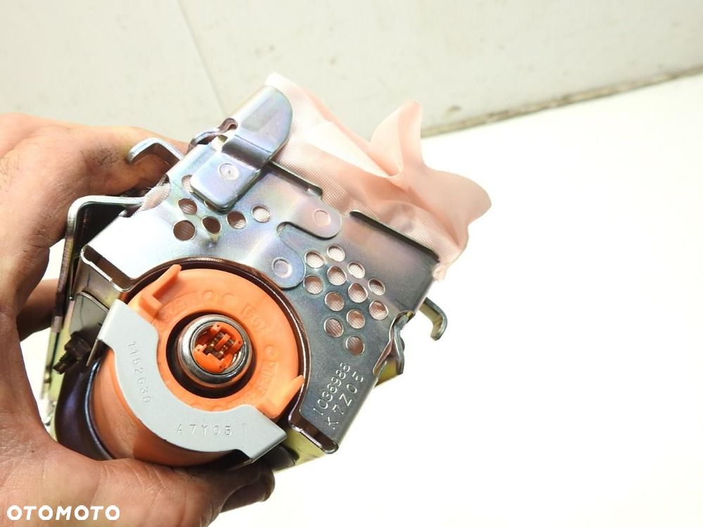 PODUSZKA AIRBAG PASAŻERA SUBARU IMPREZA III GH - 3