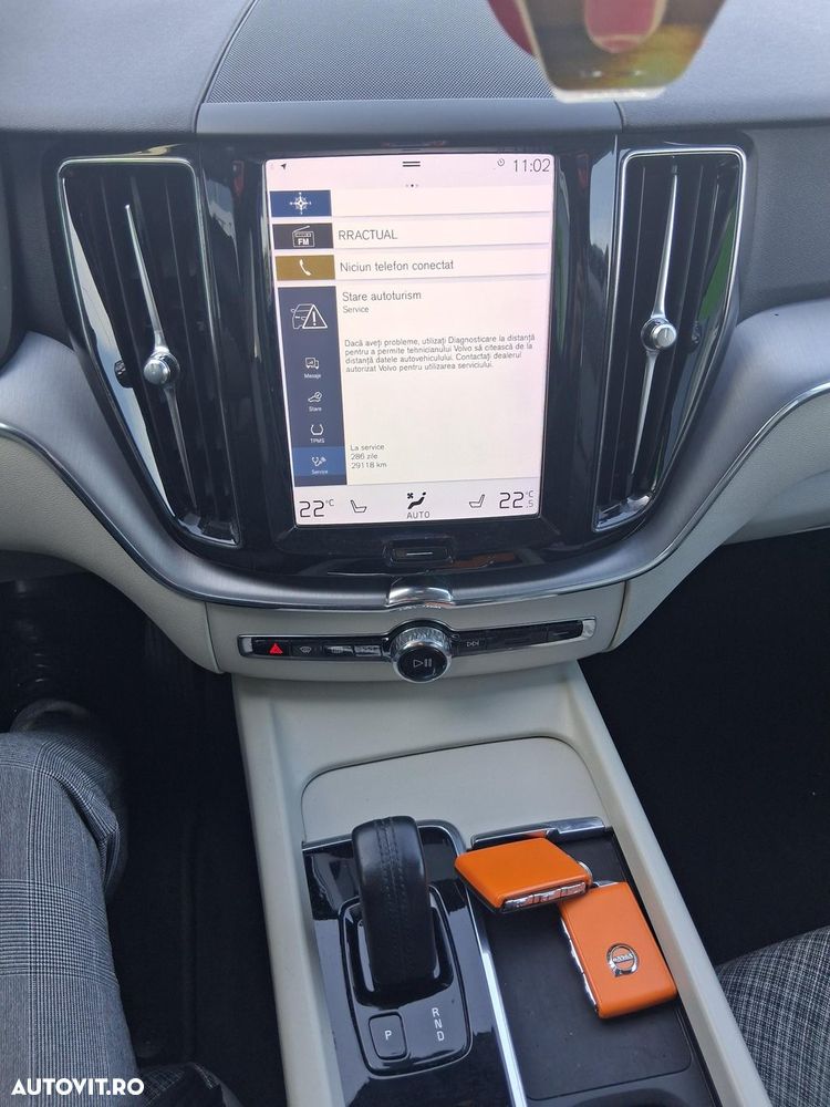 Volvo XC 60 B4 D AWD Geartronic Inscription - 5