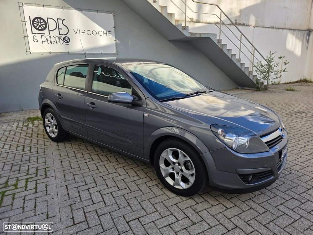 Opel Astra 1.3 CDTI Cosmo - 11
