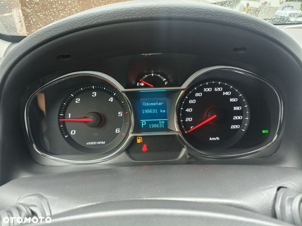 Chevrolet Captiva - 12