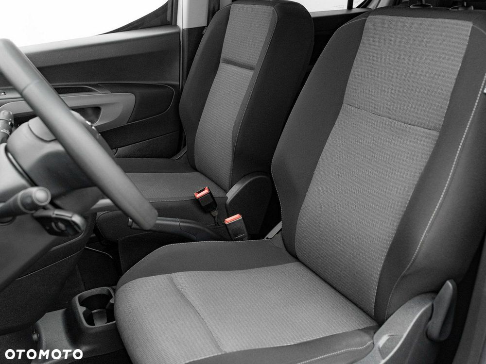 Toyota Proace City Verso 1.5 D-4D Business - 12