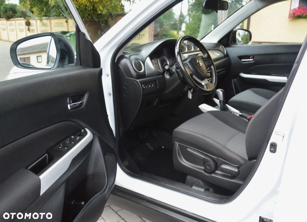 Suzuki Vitara - 16