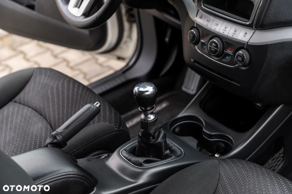 Fiat Freemont 2.0 Multijet 16V DPF Urban - 25