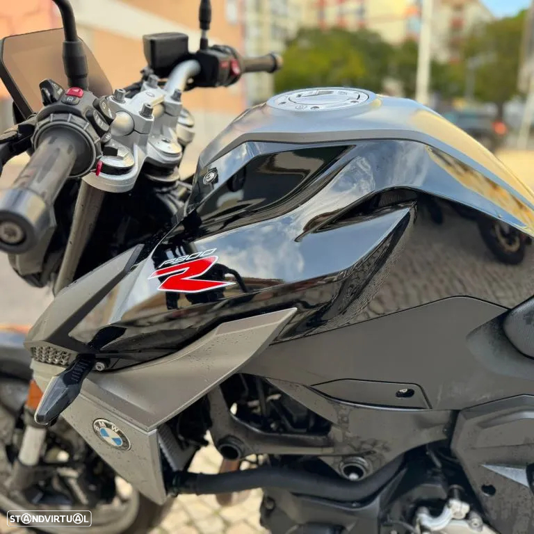 BMW F 900 R - 8