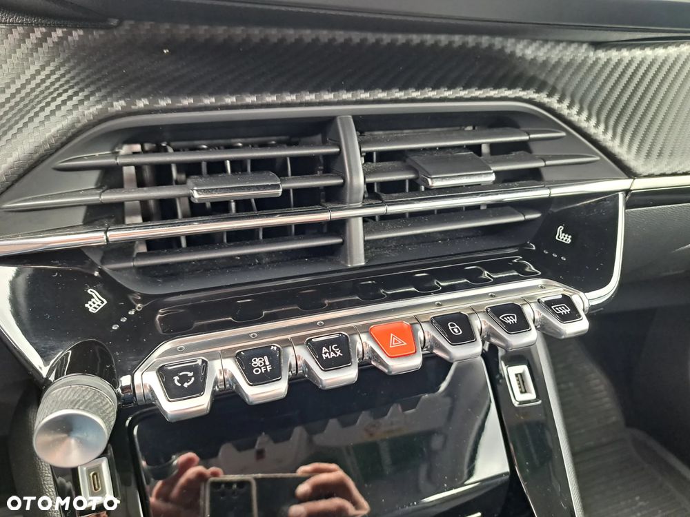 Peugeot 2008 1.2 Pure Tech GPF Active S&S - 26