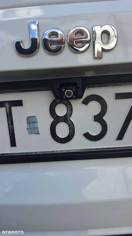 Jeep Compass - 24