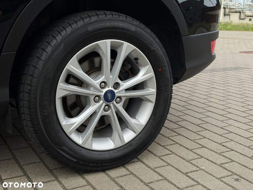 Ford Kuga 2.0 TDCi FWD Titanium - 39