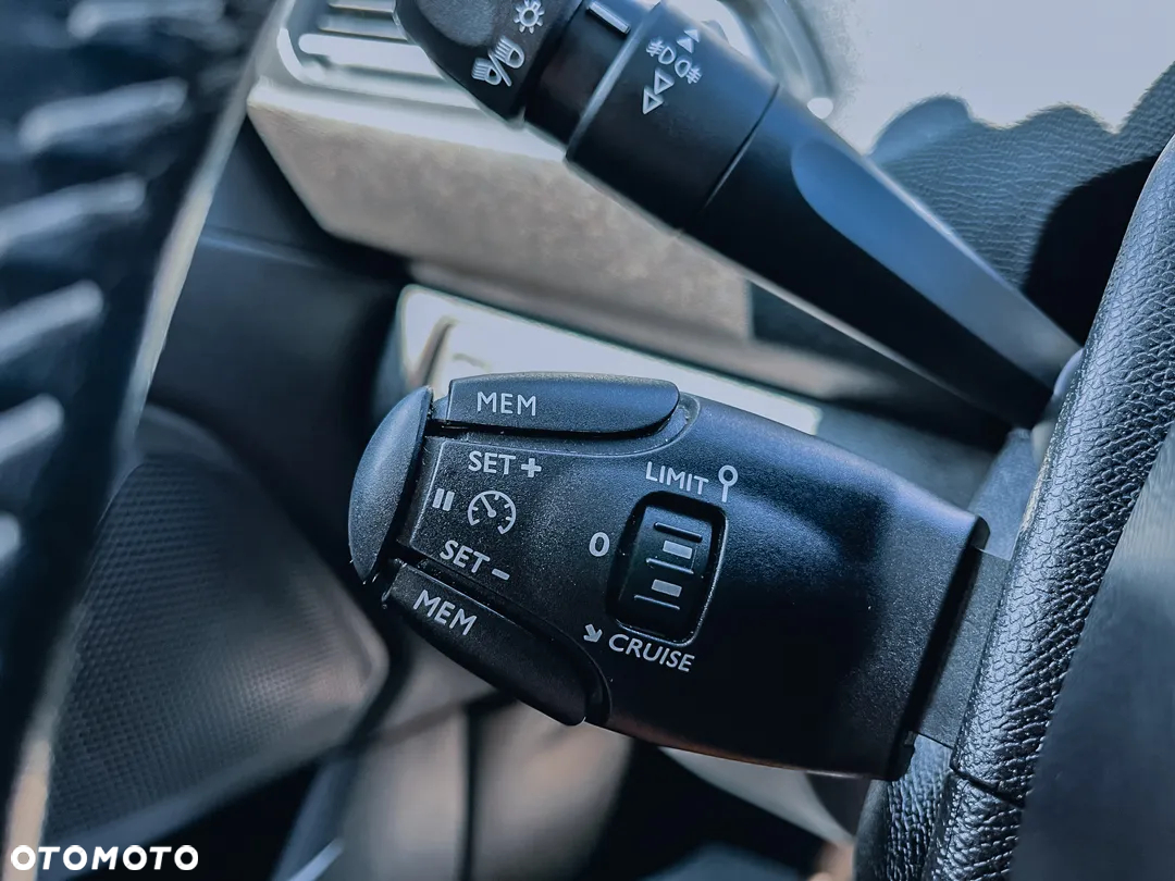 Peugeot 308 1.2 PureTech Active S&S - 16