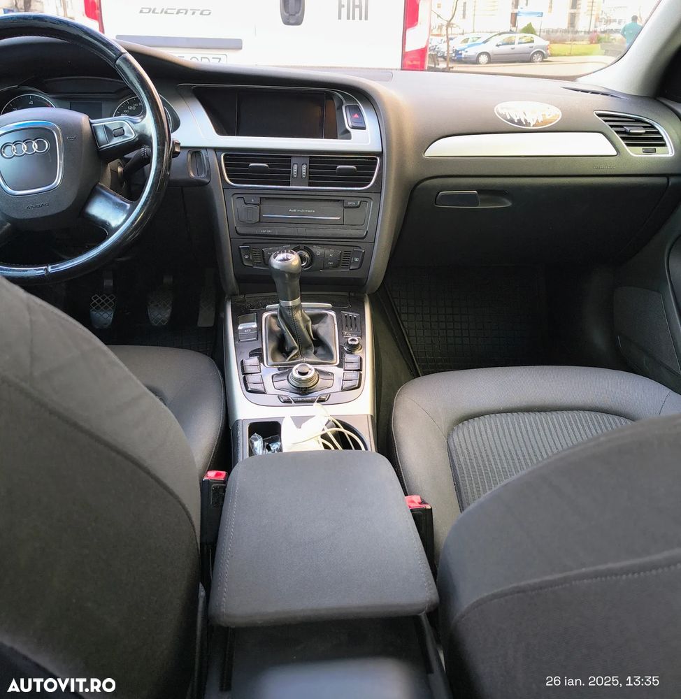 Audi A4 Limuzina 2.0 TDI B8 - 5