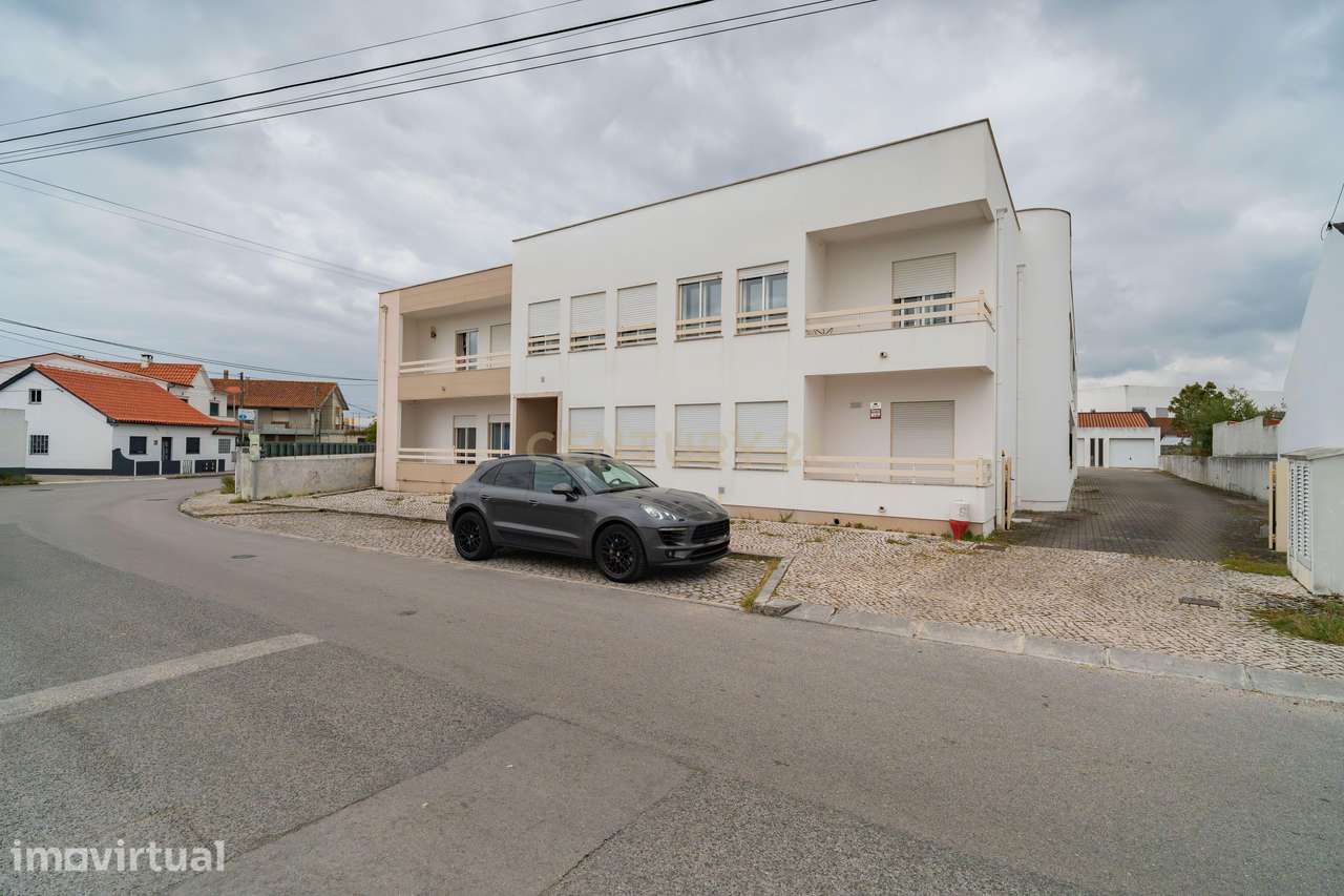 Apartamento T2 em Marinha Grande - Grande imagem: 2/29