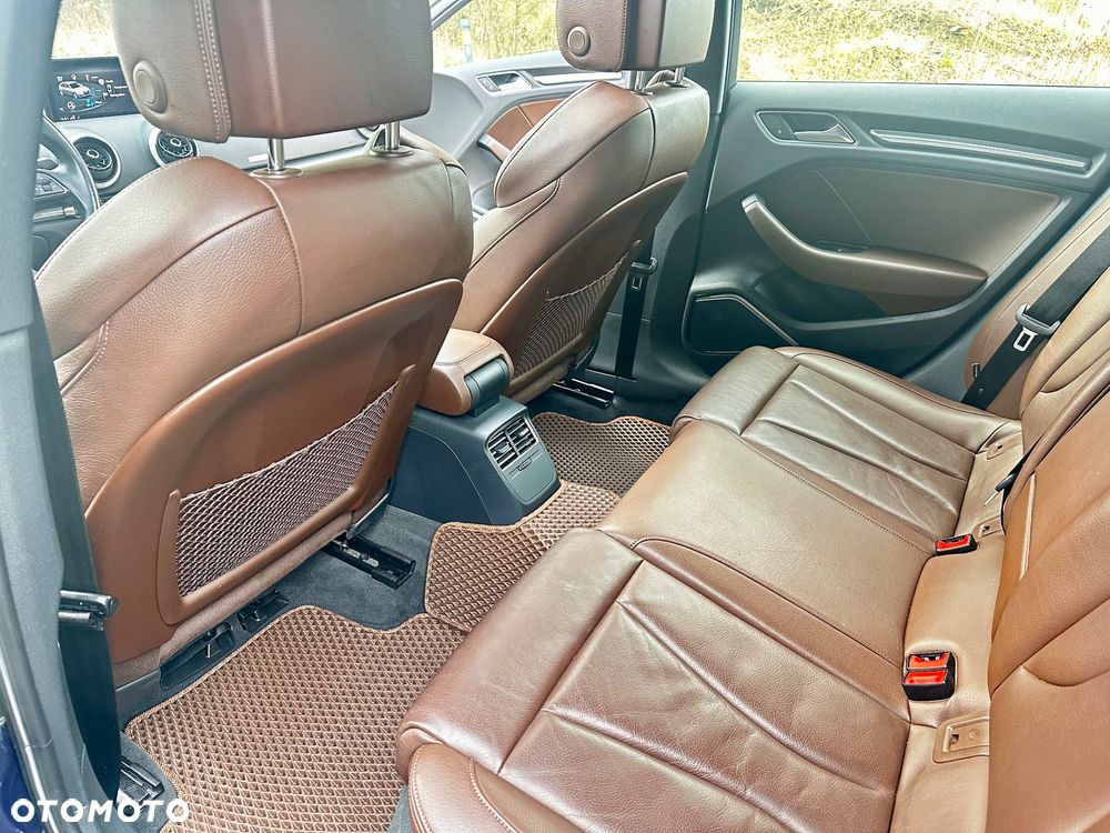 Audi A3 Sportback - 18