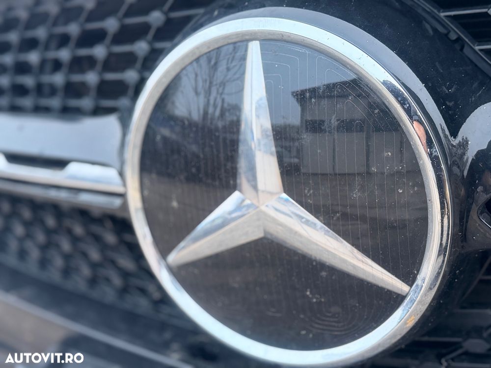 Mercedes-Benz GLC Coupe 300 4MATIC MHEV - 32