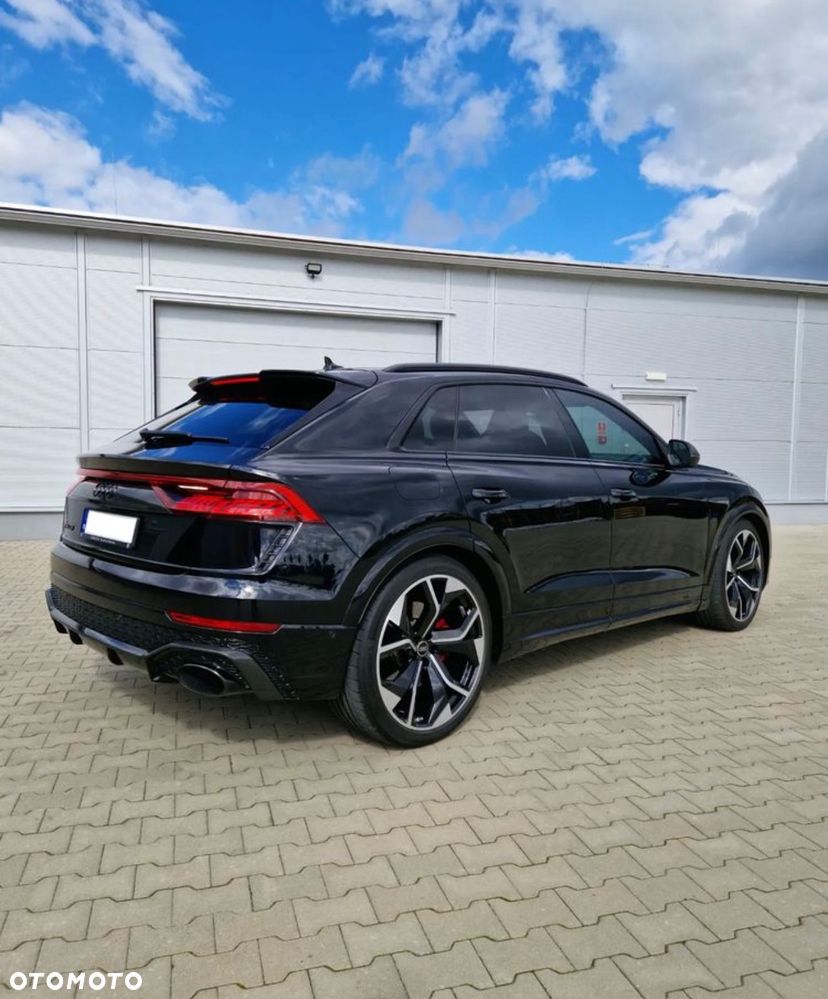 Audi RS Q8 - 6