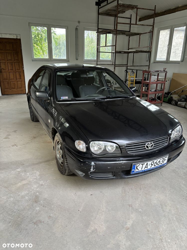 Toyota Corolla 1.4 Terra1 - 3