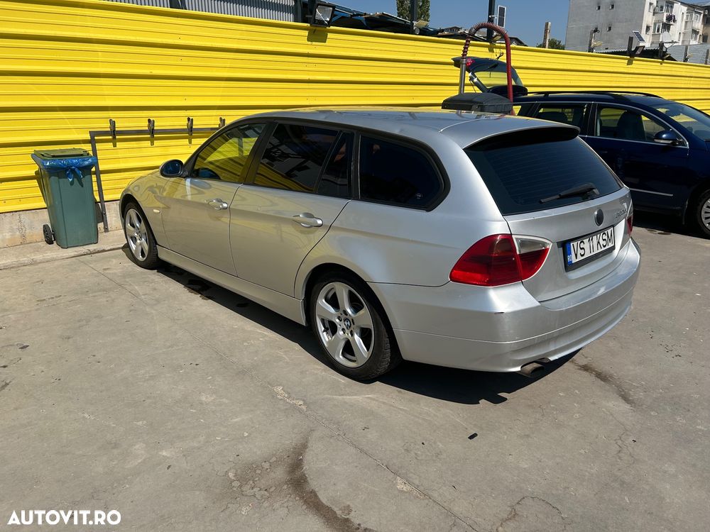 BMW Seria 3 320d - 5
