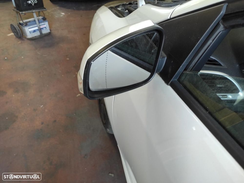 RETROVISOR ESQUERDO RENAULT MEGANE - 1