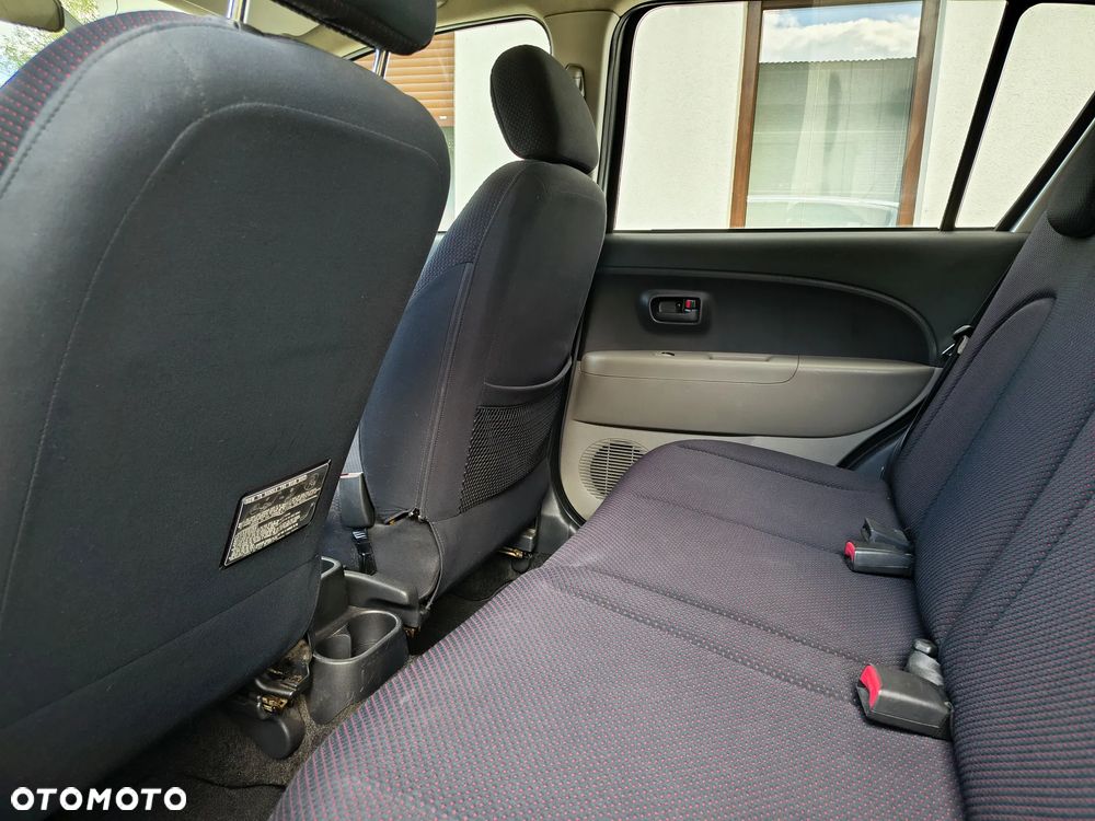 Daihatsu Sirion 1.3 - 20