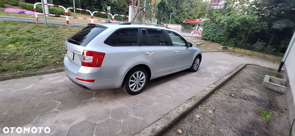 Skoda Octavia 1.6 TDI Active - 2