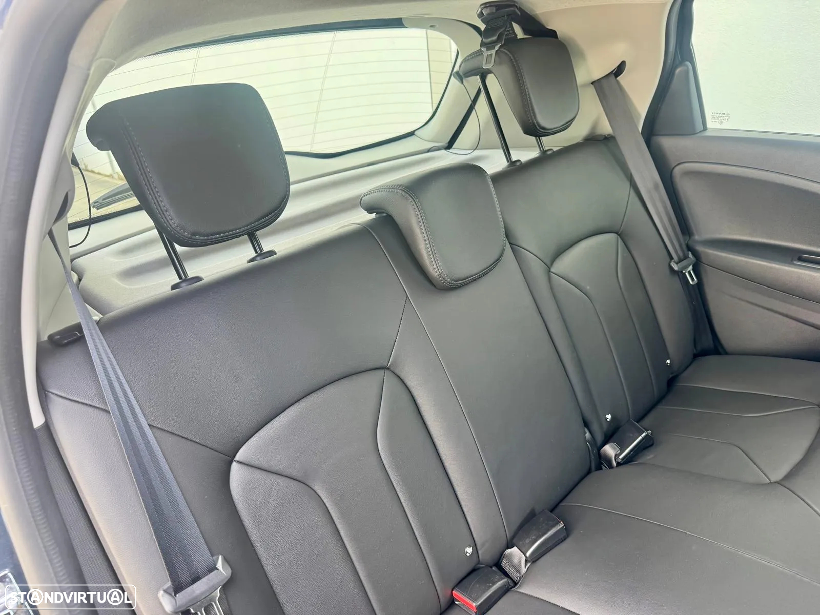 Renault Zoe (c/ Bateria) Limited 50 - 13