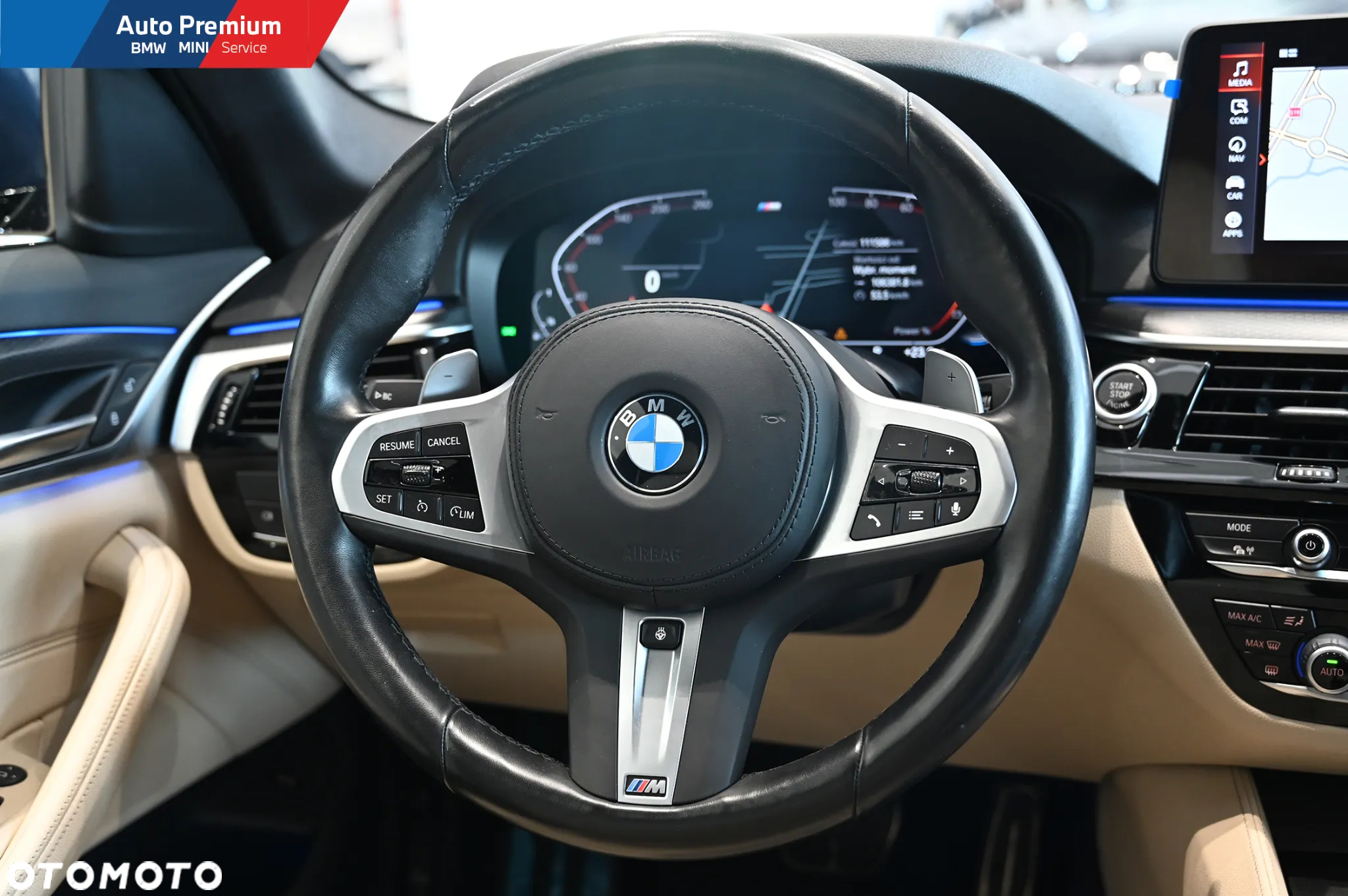 BMW Seria 5 530i xDrive - 4