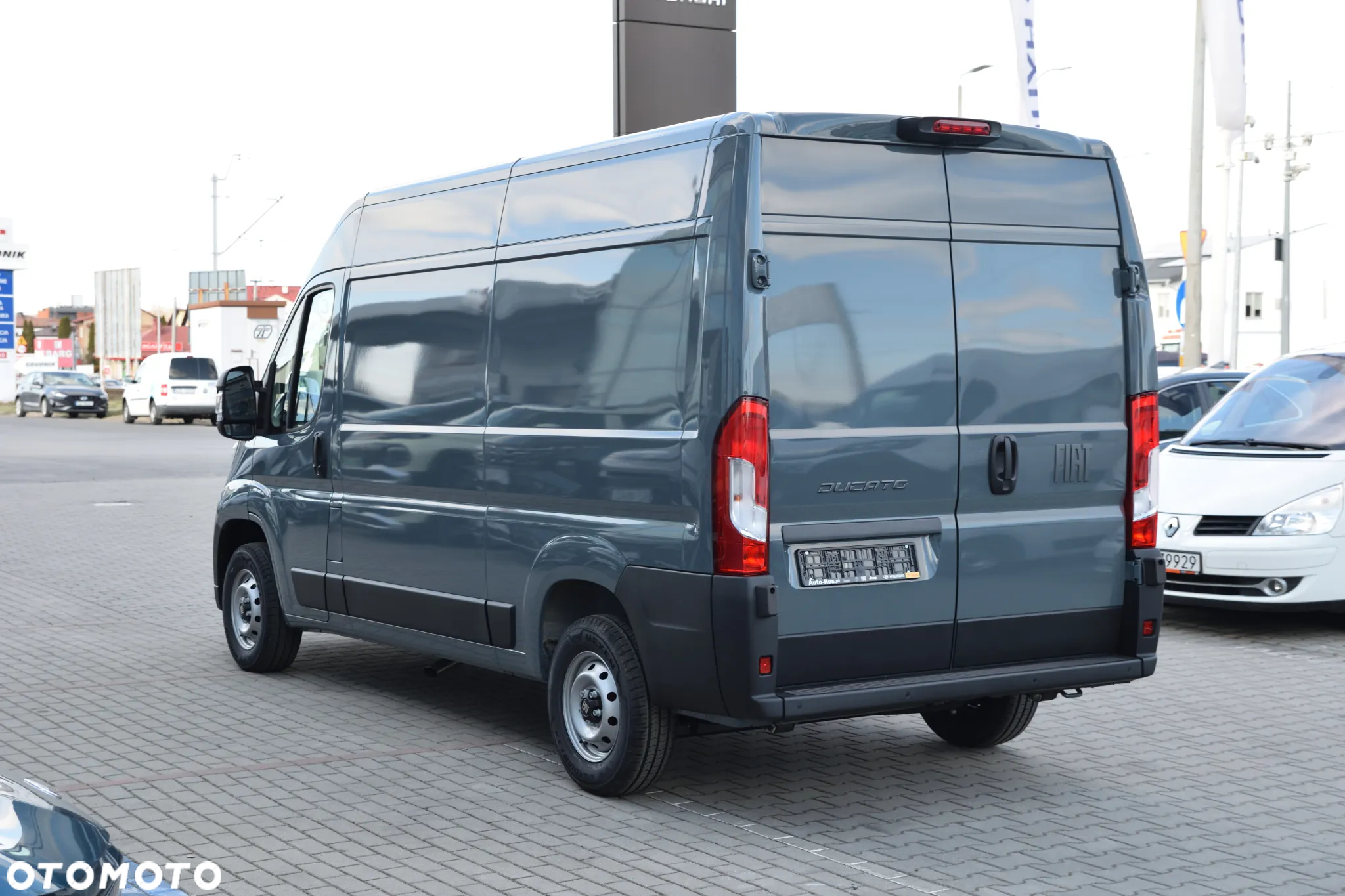 Fiat Ducato L2H2 seria 2, 140KM 2.2 DMC 3.3t - 9