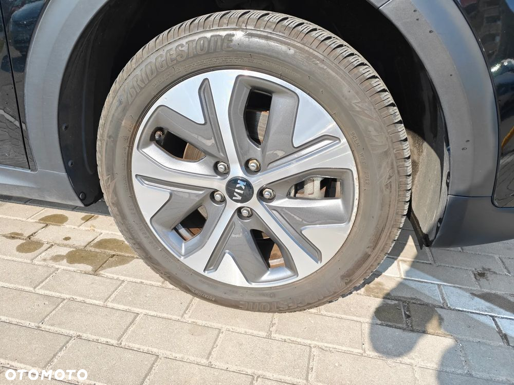 Kia Niro e-Niro 64kWh XL - 25