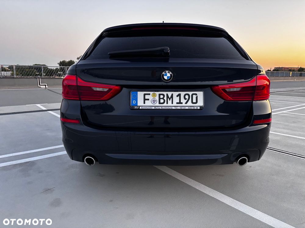 BMW Seria 5 - 16