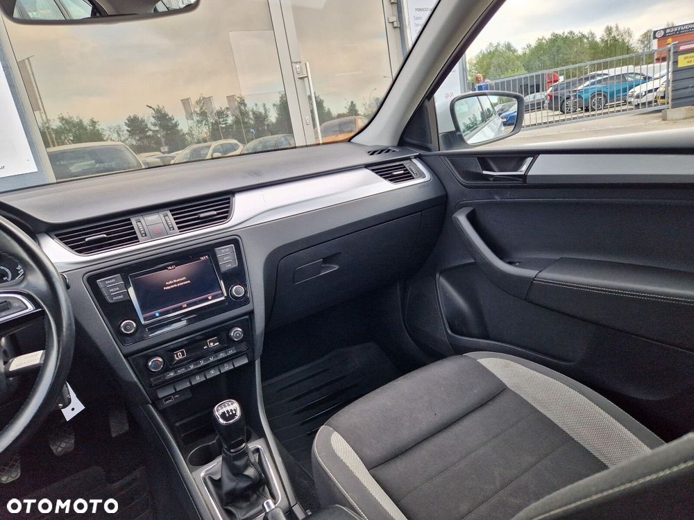 Skoda RAPID 1.0 TSI Ambition - 15