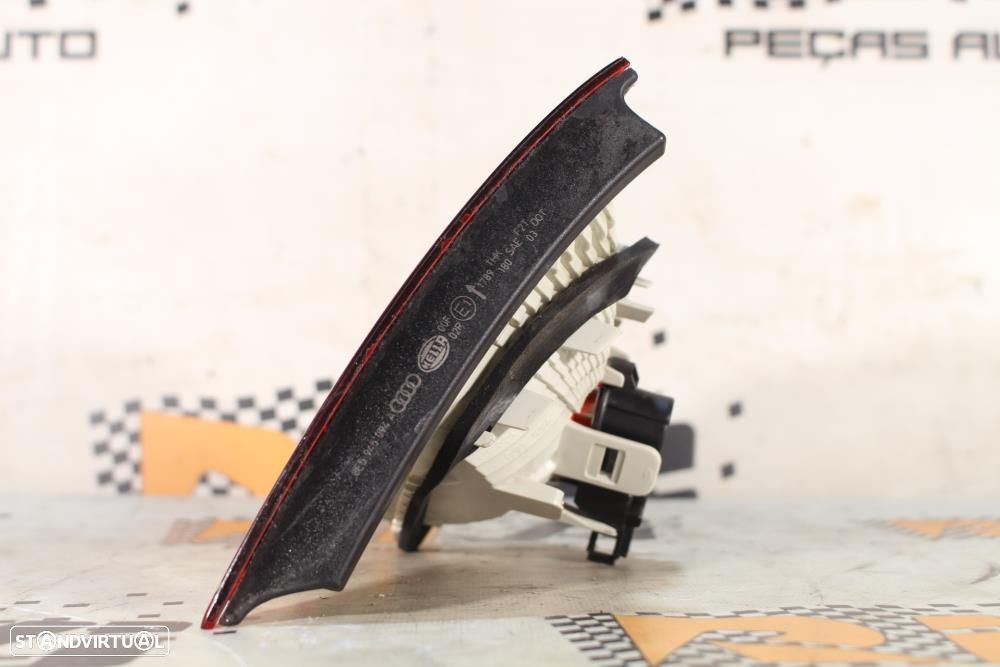 Farolim Direito Audi A4 (8E2, B6)  8E5945094a / Farolim Mala Passageir - 5