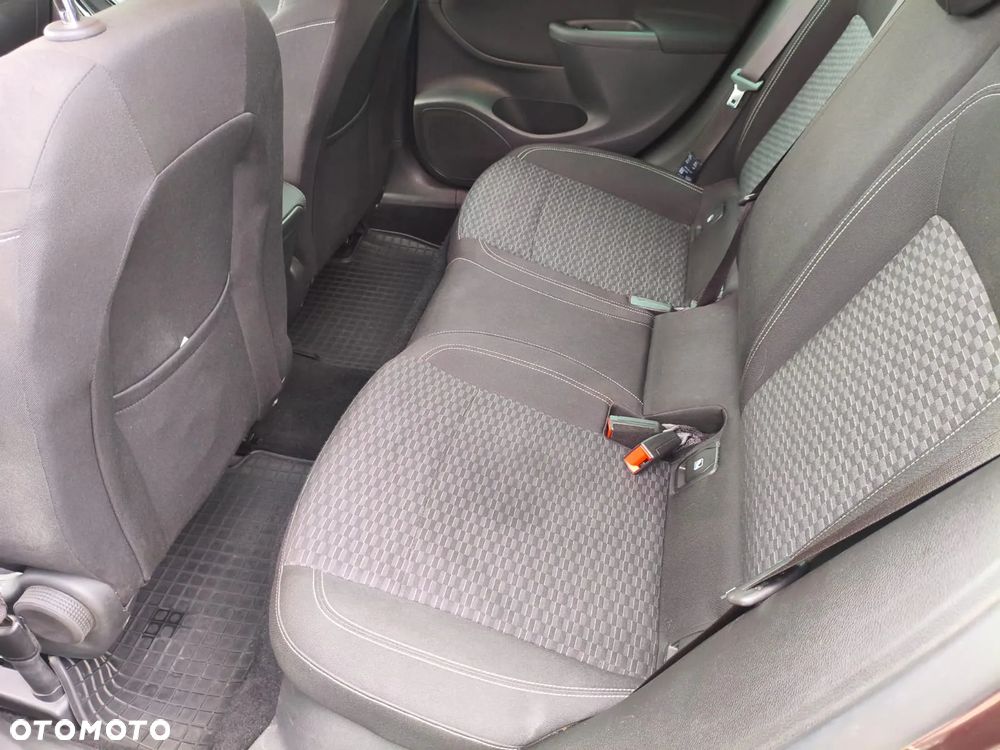 Opel Astra V 1.4 T Dynamic - 9