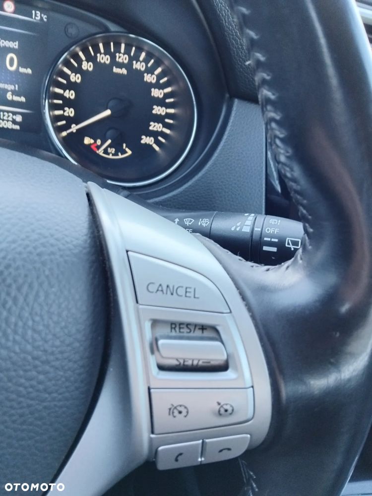 Nissan Qashqai 1.6 DCi Acenta EU6 - 10