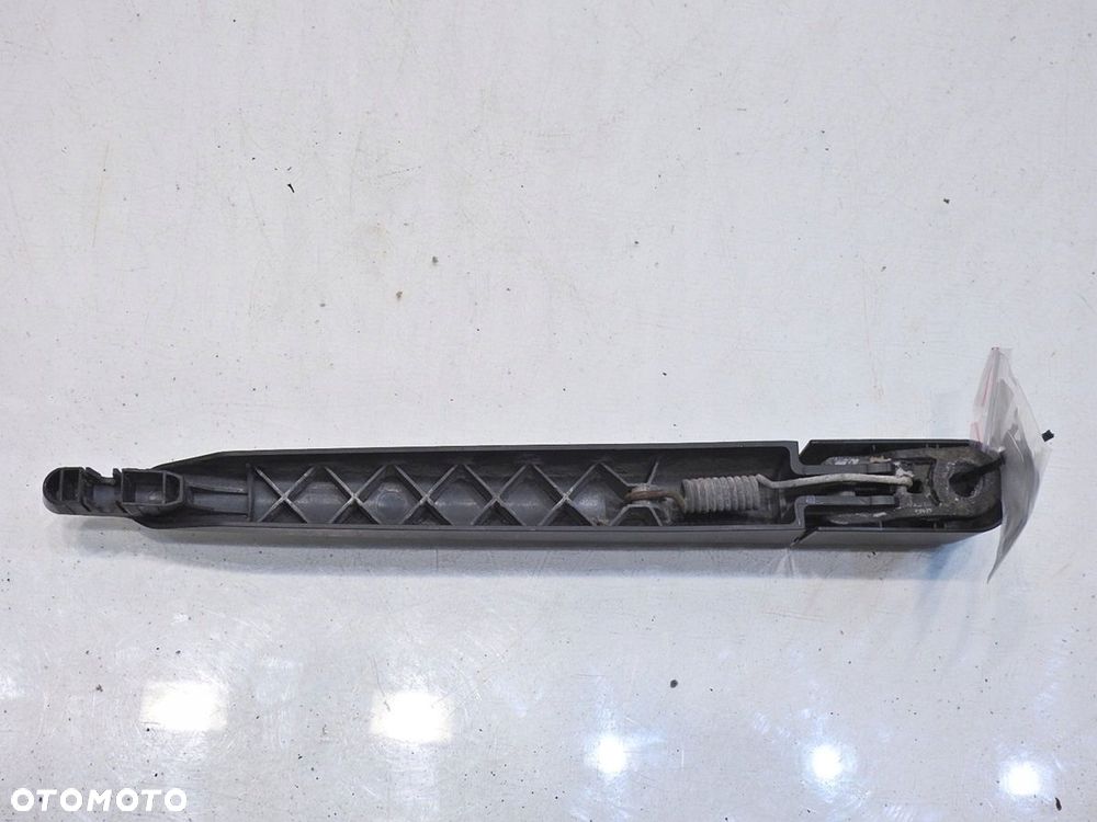 RAMIE WYCIERACZKI TYŁ OPEL ASTRA III H KOMBI - 5