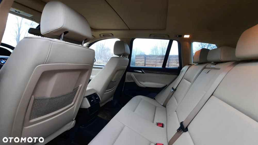 BMW X3 xDrive28i - 10