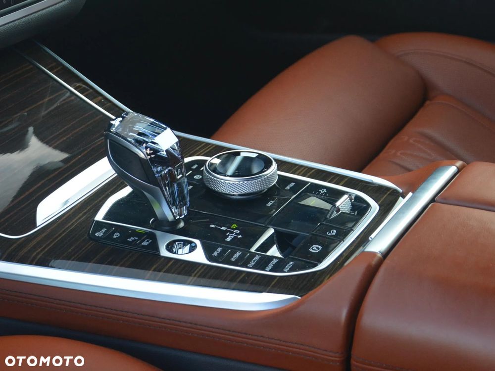 BMW X5 xDrive45e - 9