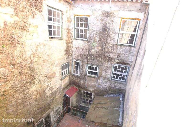 Prédio residencial à venda no Largo de São Pedro, nº 15 - Grande imagem: 5/6