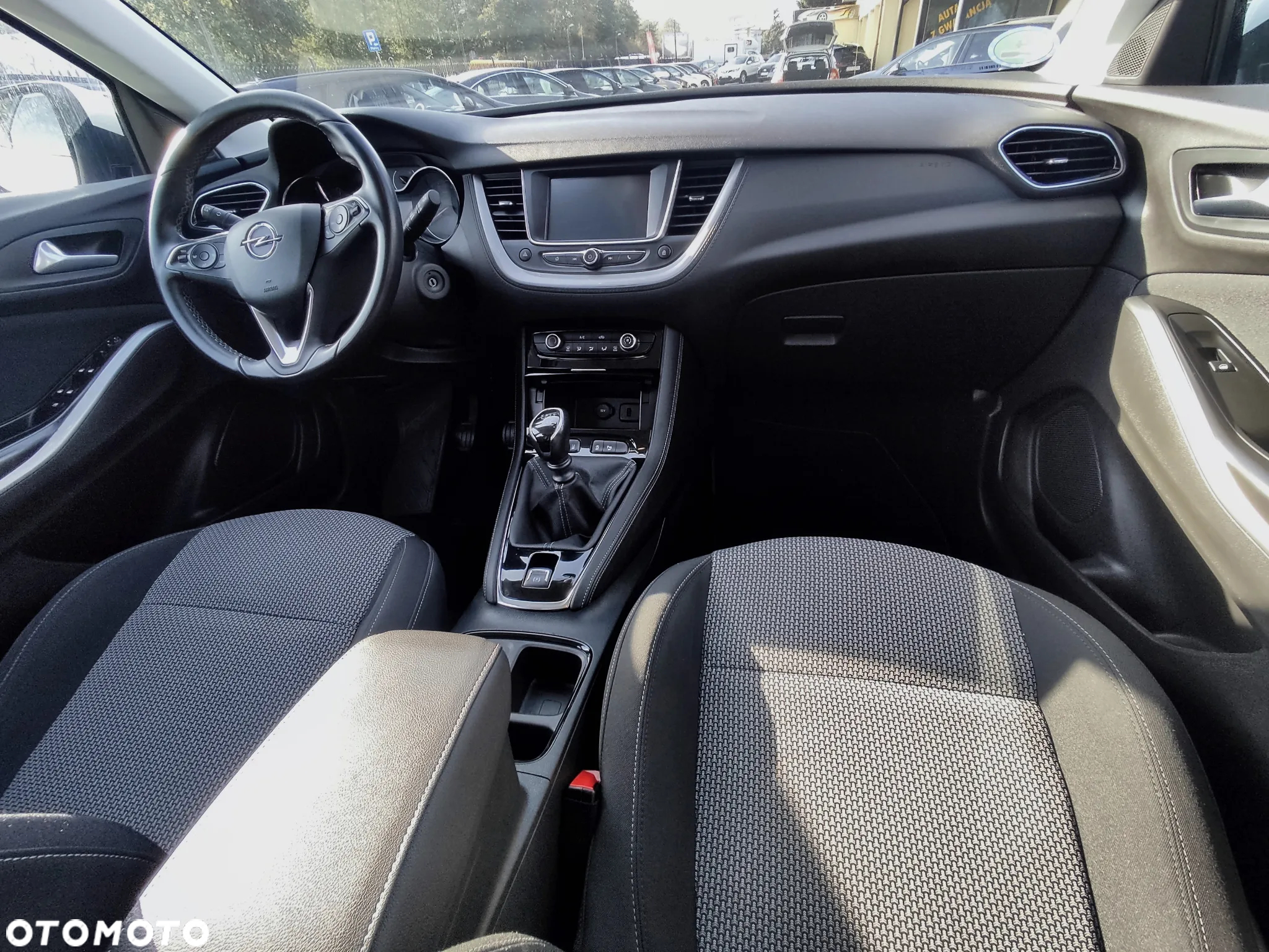 Opel Grandland X 1.2 Start/Stop Elegance - 12