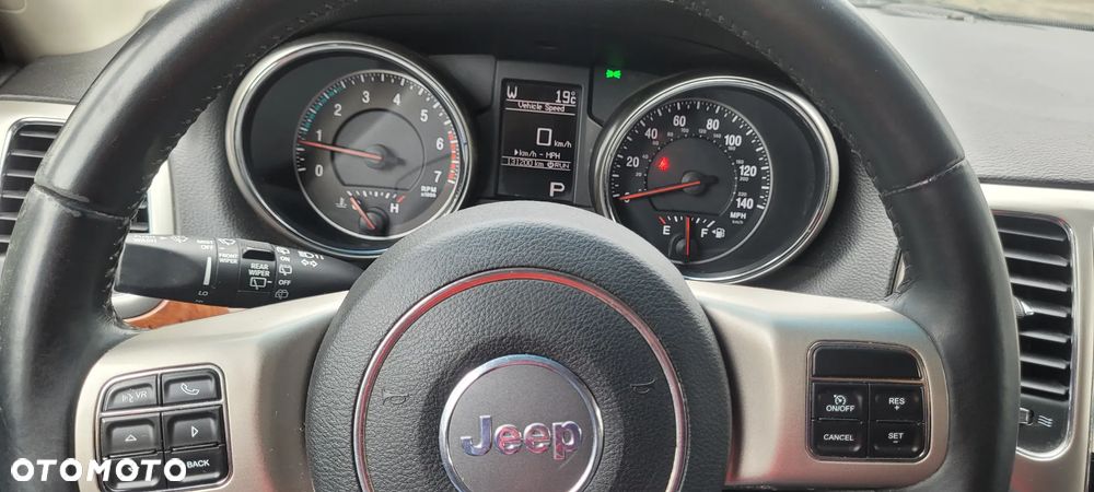 Jeep Grand Cherokee 5.7 V8 Overland Summit - 5