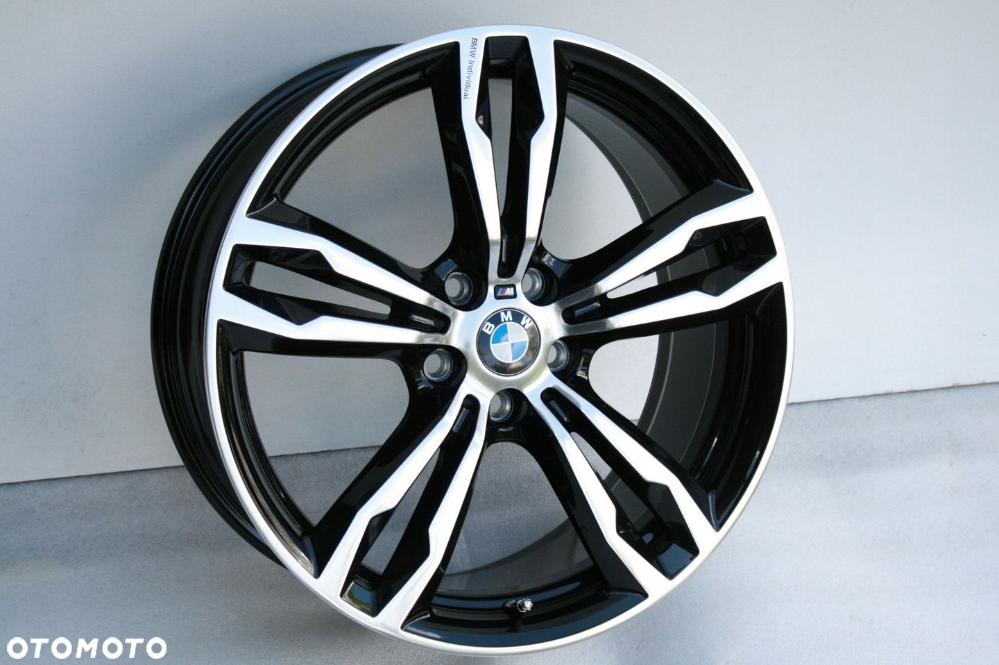 19 ORYGINAŁ BMW INDIVIDUAL M-PAKIET 1 X1 X2 X3 X4 - 4