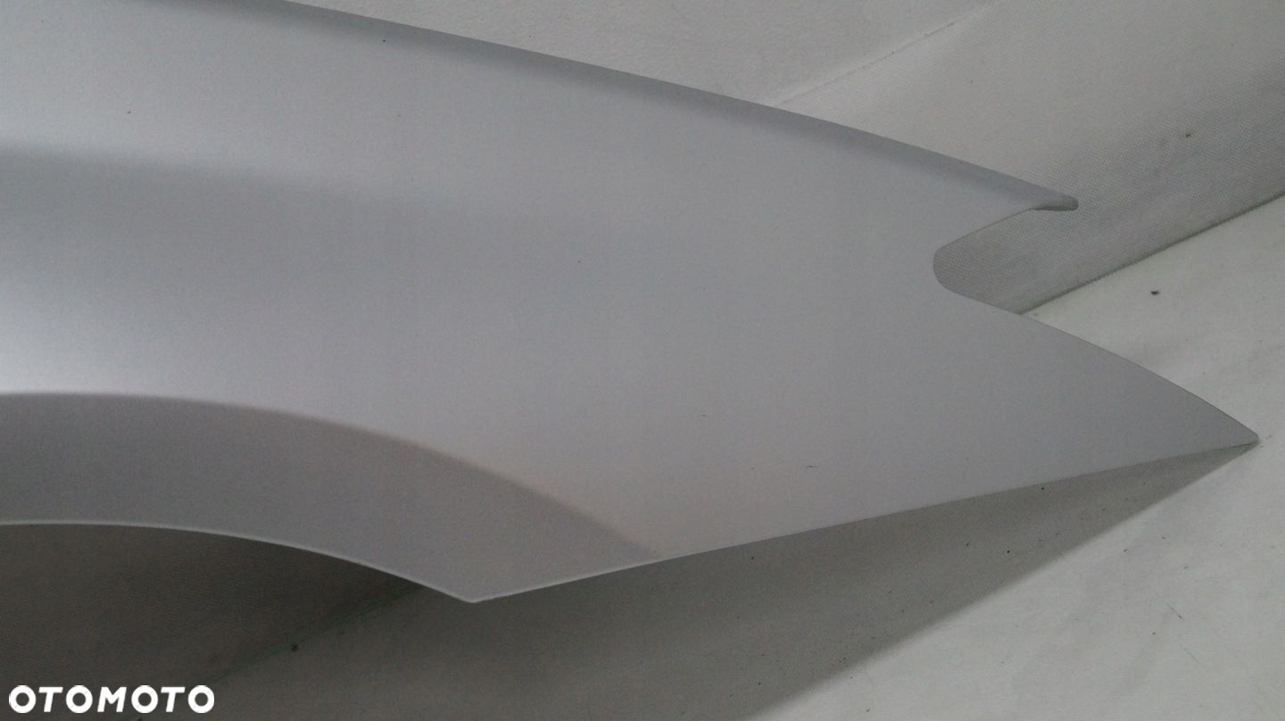 BŁOTNIK PRZEDNI PRAWY RENAULT LAGUNA III TED69 2010 - 2