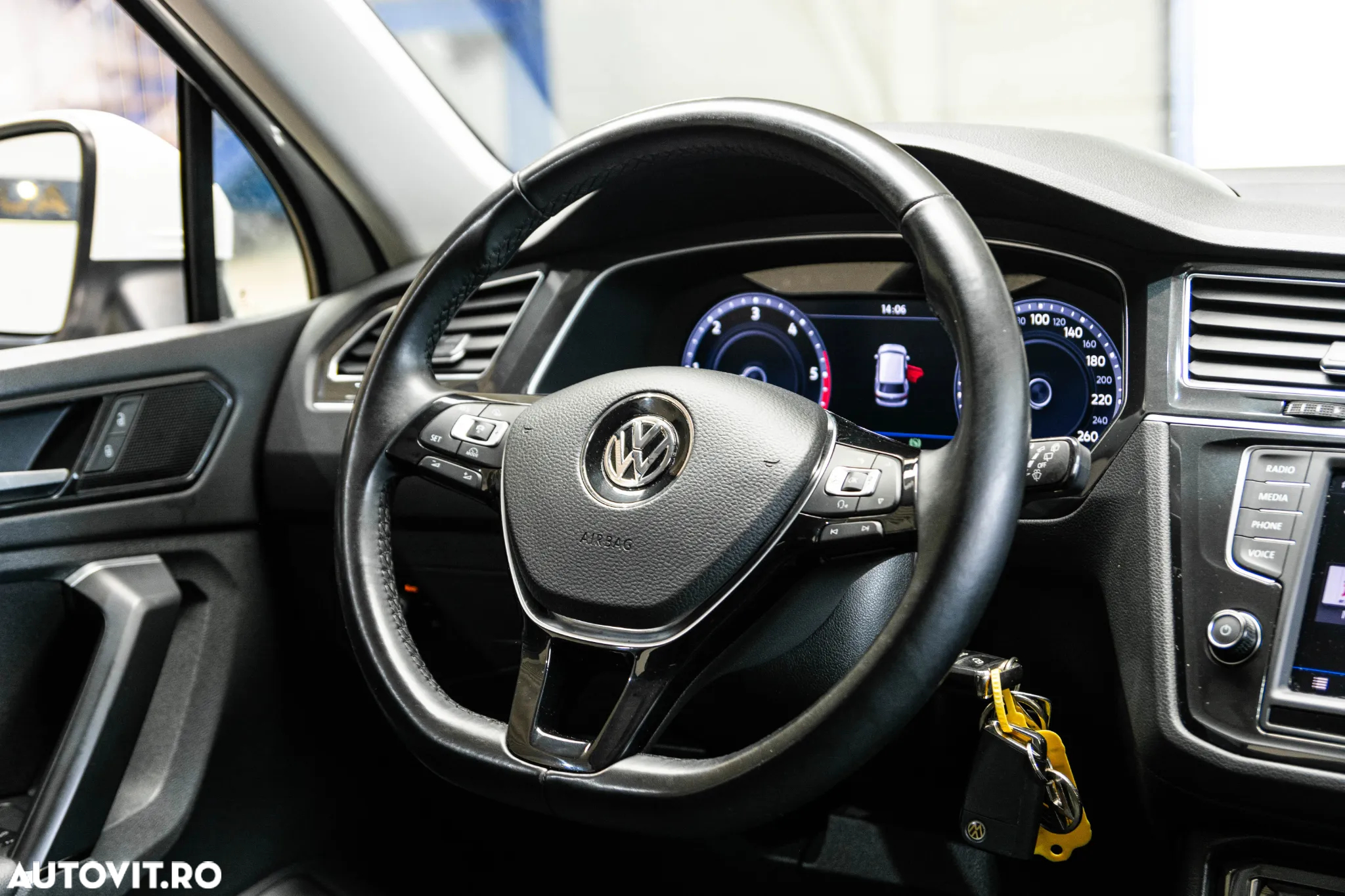 Volkswagen Tiguan 2.0 TDI 4Mot DSG Highline - 7