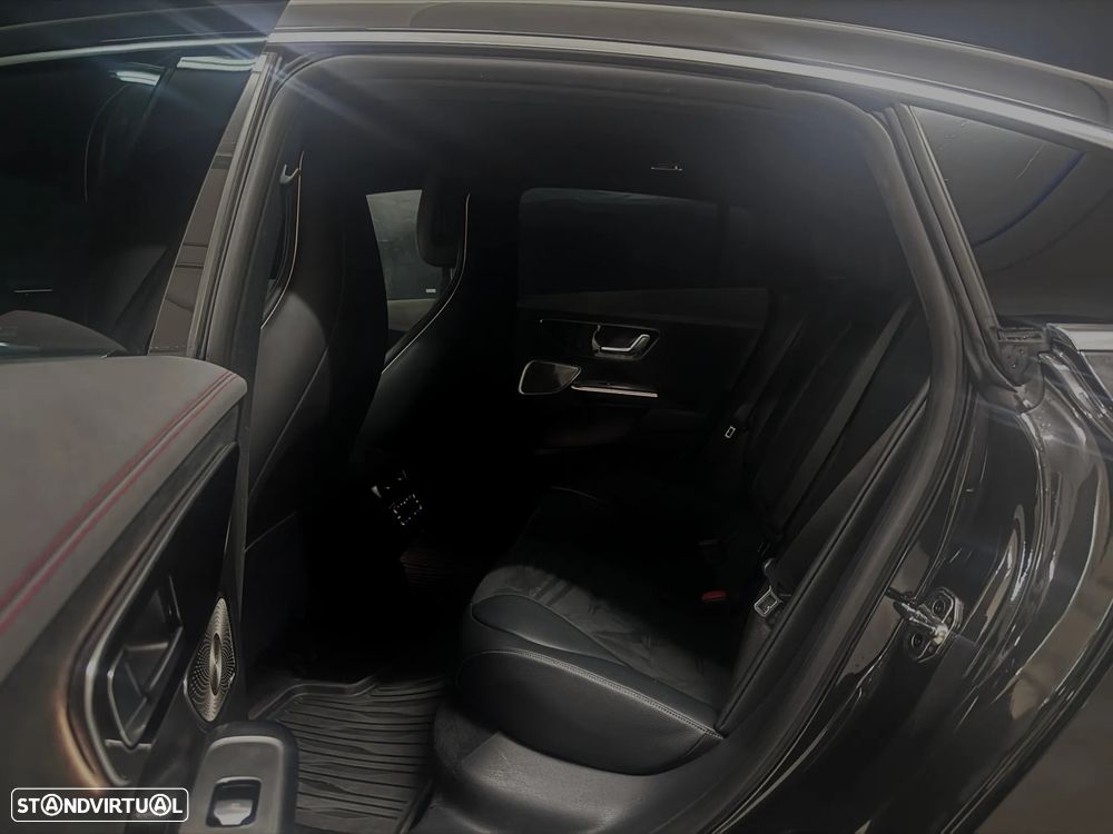 Mercedes-Benz EQE 350 - 9