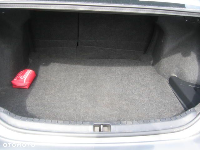 Toyota Corolla 1.4 D-4D Active EU6 - 21