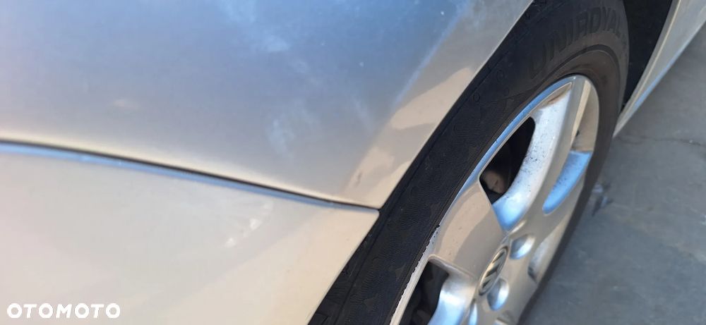 VW Polo 9N Lift 05- Zderzak Przód Przedni Kod Lakieru LA7W - 11