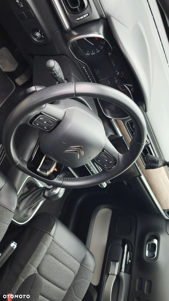 Citroën C3 1.2 PureTech GPF Shine S&S EAT6 - 23